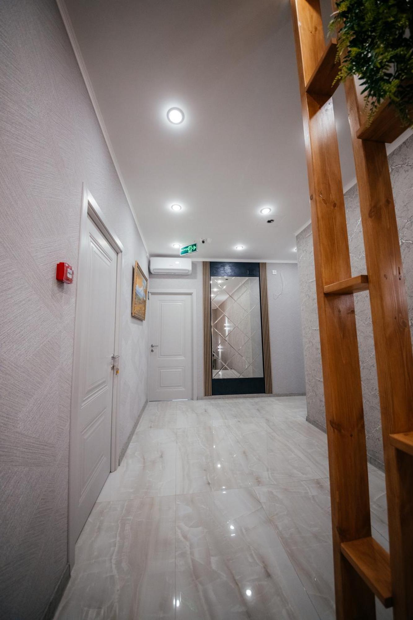 Chief Hotel Giumri Zewnętrze zdjęcie