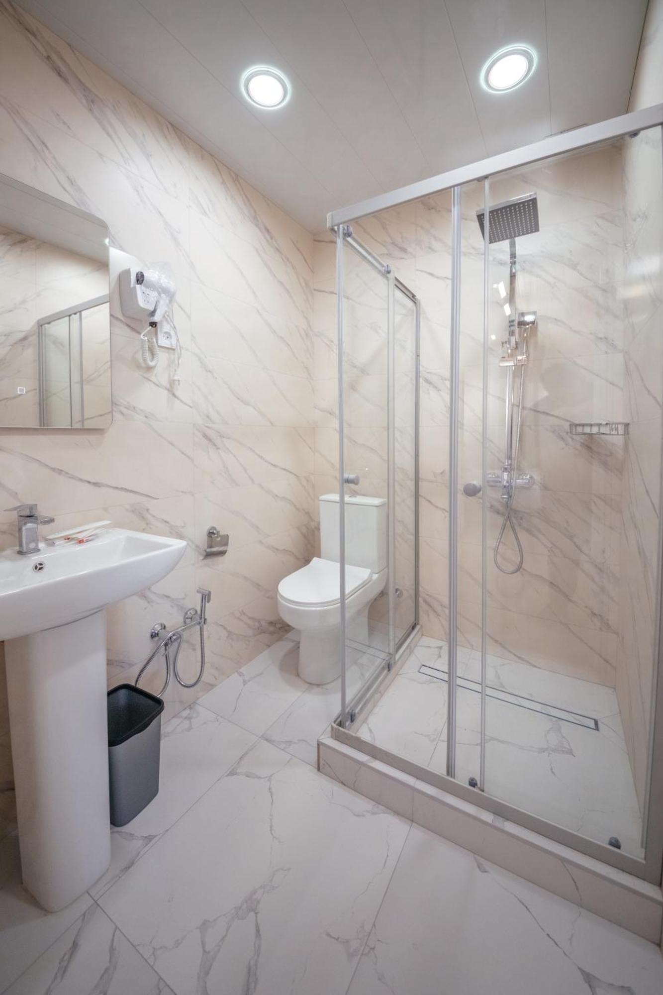 Chief Hotel Giumri Zewnętrze zdjęcie