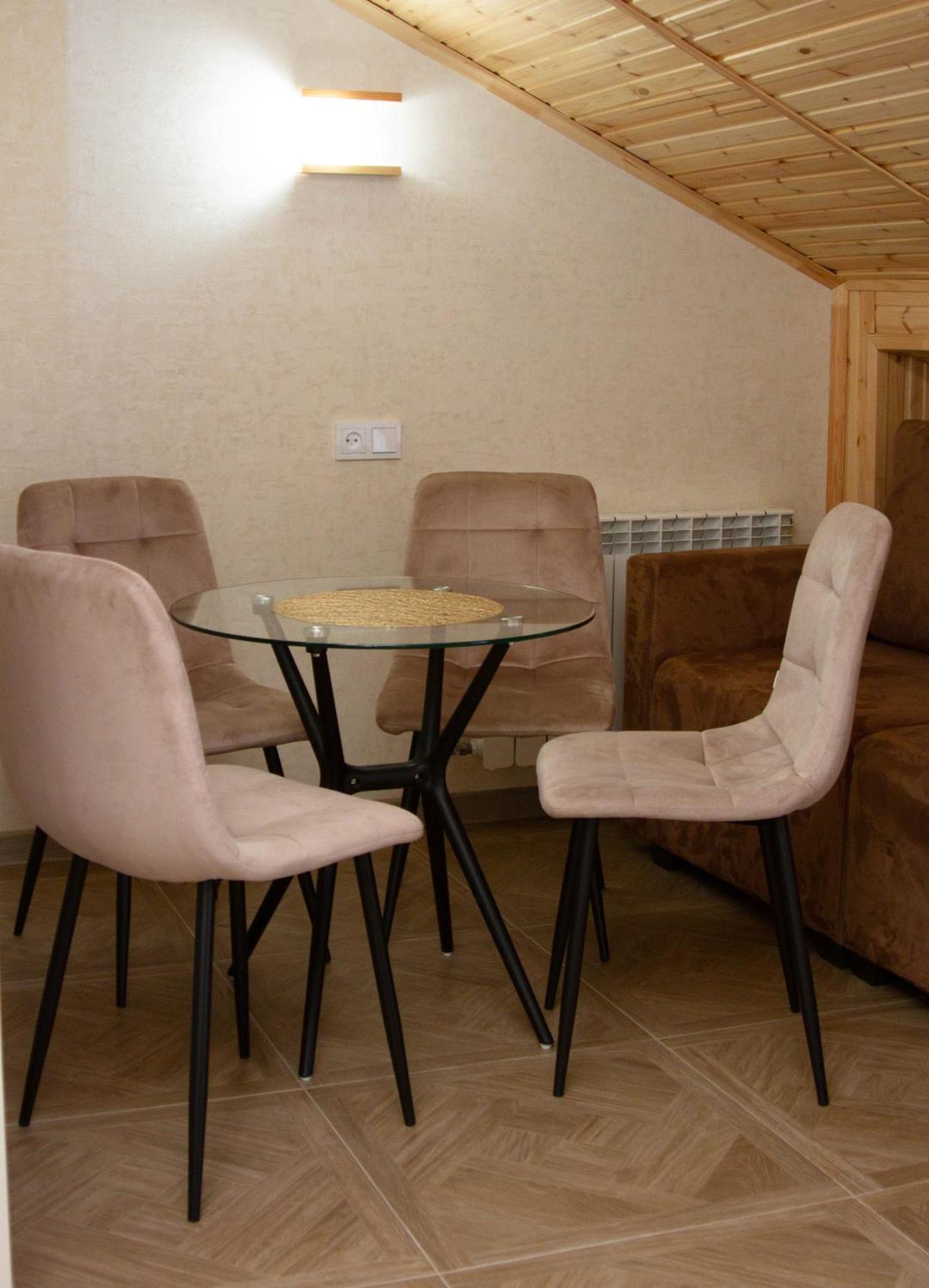 Chief Hotel Giumri Zewnętrze zdjęcie